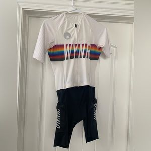 Wyn republic triathlon kit